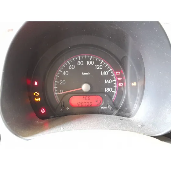 Nissan PIXO (UA0) 2009