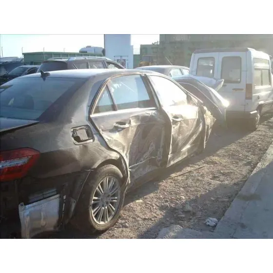 MERCEDES CLASE E (W212) LIM. '2009 E 350 BLUETEC (212.024) NEGRO