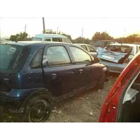 OPEL CORSA C '2000 COSMO AZUL