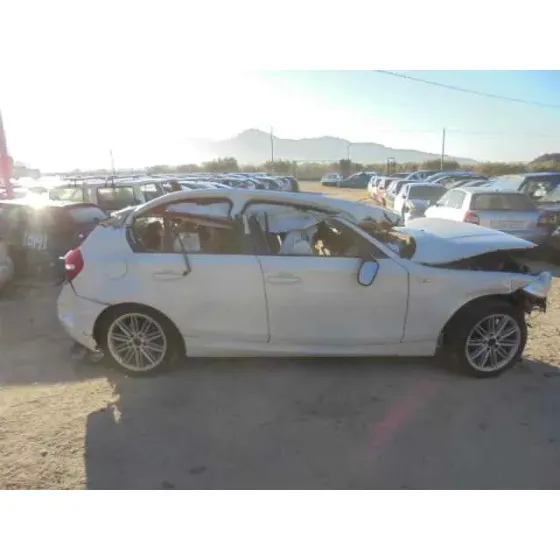 BMW SERIE 1 BERLINA (E81/E87) '2010 116D BLANCO