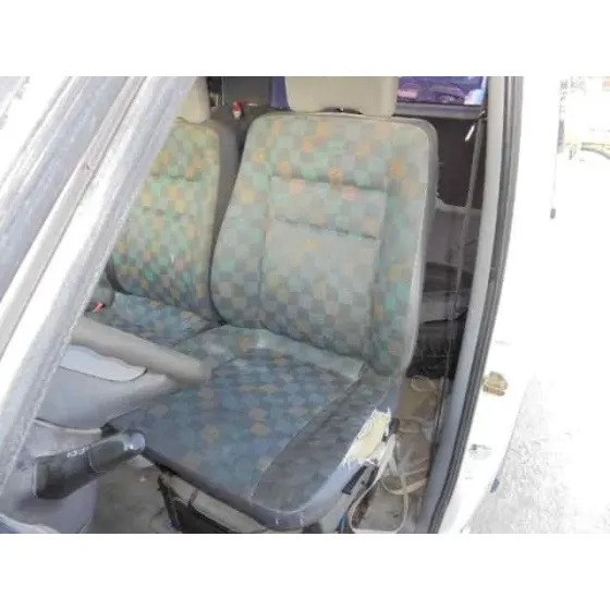 MERCEDES VITO (W638) COMBI '2001 110 CDI (638.194) BLANCO