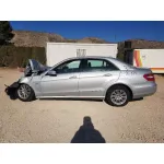 MERCEDES CLASE E (W212) LIM. '2009 E 220 CDI BLUE EFFICIENCY GRIS