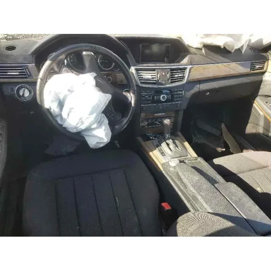 MERCEDES CLASE E (W212) LIM. '2009 E 220 CDI BLUE EFFICIENCY GRIS