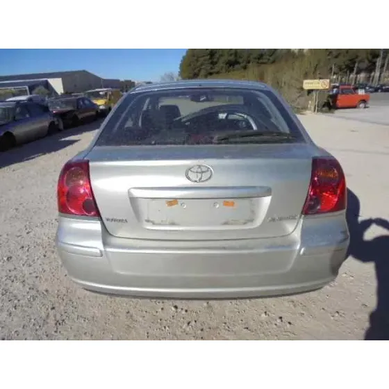 TOYOTA AVENSIS BERLINA (T25) '2004 1.8 SOL BERLINA (5-PTAS) DORADO