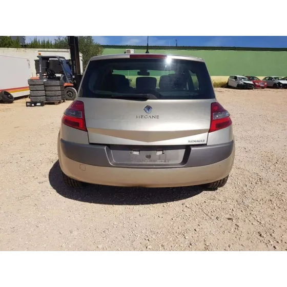 RENAULT MEGANE II BERLINA 5P '2007 AUTHENTIQUE GRIS
