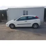FORD FOCUS BERLINA (CAK) '2003 TREND BLANCO