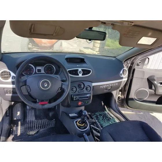 RENAULT CLIO III '2008 AUTHENTIQUE NEGRO