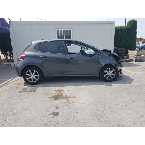 PEUGEOT 208 '2014 ACTIVE GRIS OSCURO