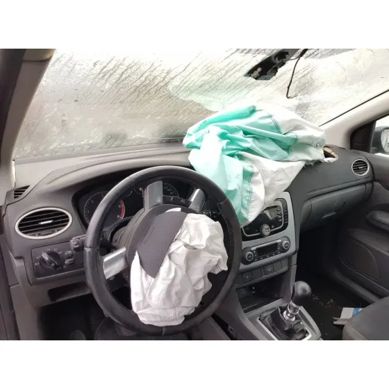 FORD FOCUS LIM. (CB4) '2007 TITANIUM NEGRO