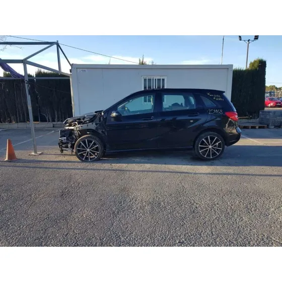 MERCEDES CLASE B (W246) '2012 B 200 CDI BE (246.201) NEGRO