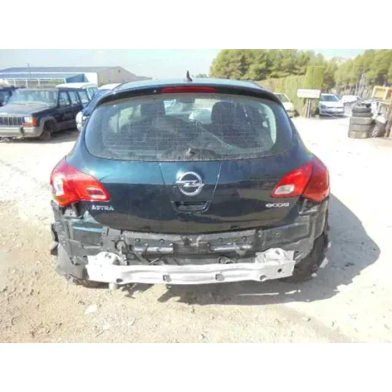 OPEL ASTRA J LIM. '2014 EXCELLENCE VERDE