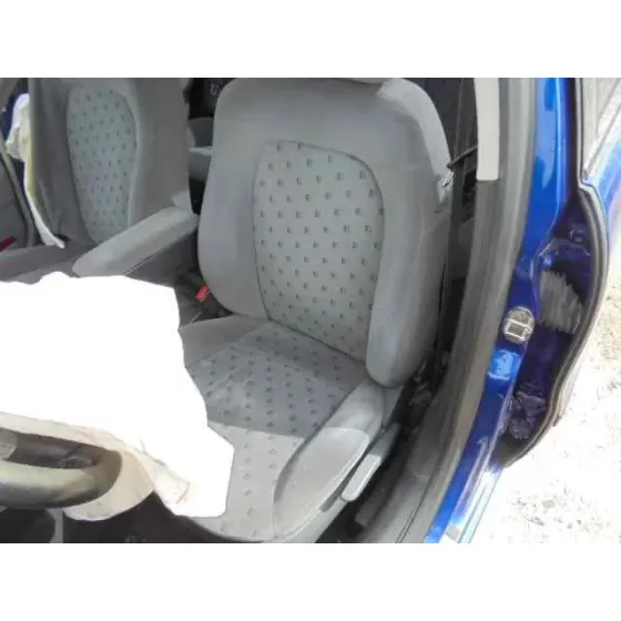 SEAT TOLEDO (1M2) '2000 SELECT AZUL