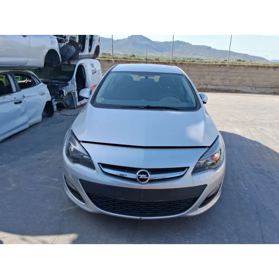 Opel ASTRA J (P10) 2009