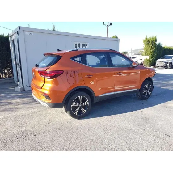 MG ZS '2023 1.5 VTI NARANJA