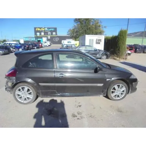 RENAULT MEGANE II BERLINA 3P '2005 GT NEGRO