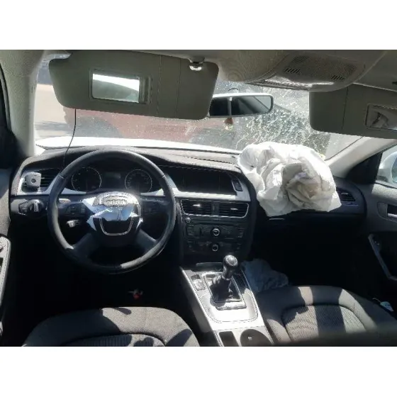 AUDI A4 BER. (B8) '2008 BASICO BLANCO