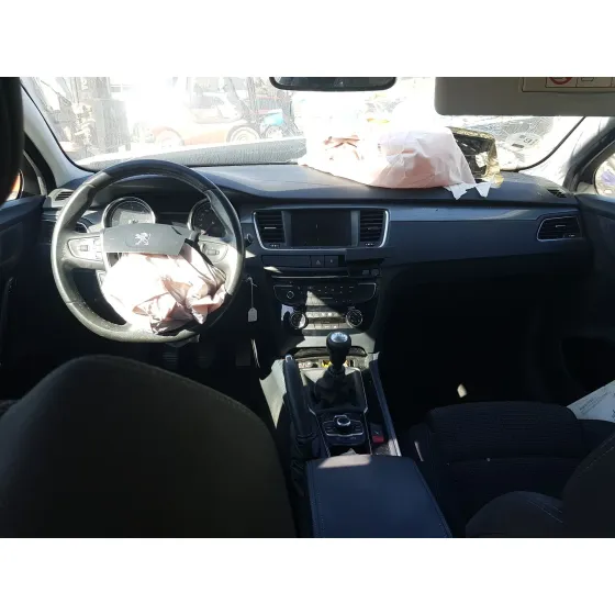 Peugeot 508 I (8D_) 2010