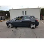 OPEL ASTRA J LIM. '2013 COSMO NEGRO