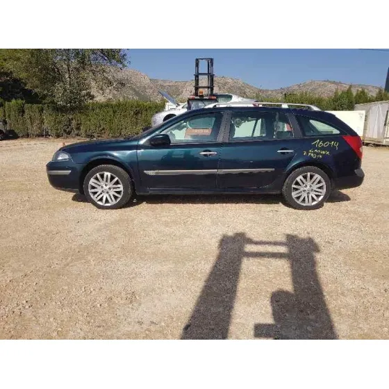 RENAULT LAGUNA II GRANDTOUR (KG0) '2006 DYNAMIQUE CONFORT VERDE