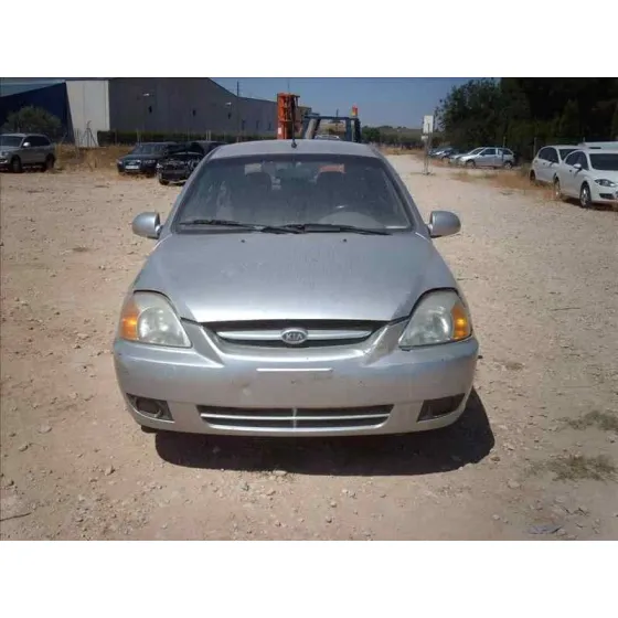 KIA RIO '2002 LS BERLINA (5-PTAS.) GRIS
