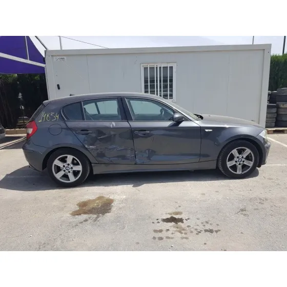 BMW SERIE 1 BERLINA (E81/E87) '2005 116I GRIS OSCURO