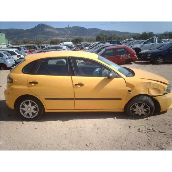 SEAT IBIZA (6L1) '2009 REFERENCE AMARILLO