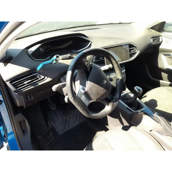 Peugeot 308 II (LB_, LP_, LW_, LH_, L3_) 2017