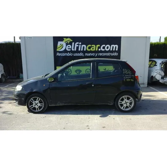FIAT PUNTO BERLINA (188) '2005 1.2 16V DYNAMIC NEGRO