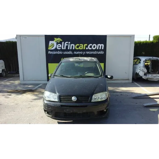 FIAT PUNTO BERLINA (188) '2005 1.2 16V DYNAMIC NEGRO