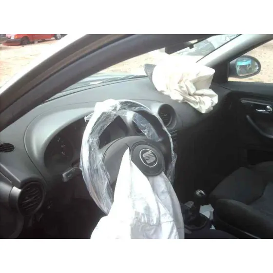 SEAT IBIZA (6L1) '2004 SPORT GRIS OSCURO
