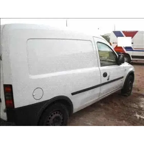 OPEL COMBO (CORSA C) '2004 FAMILIAR BLANCO