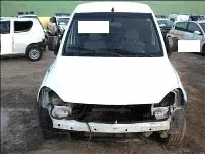 OPEL COMBO (CORSA C) '2004 FAMILIAR BLANCO