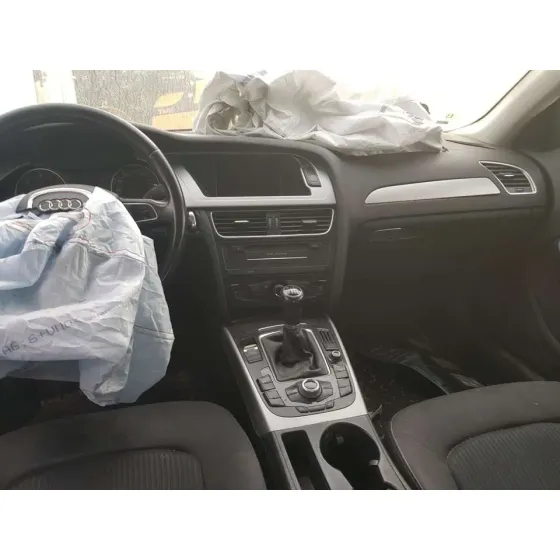 AUDI A4 BER. (B8) '2011 BASICO GRIS OSCURO