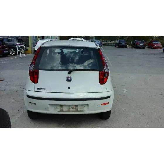 FIAT PUNTO BERLINA (188) '2009 1.2 8V ACTIVE BLANCO