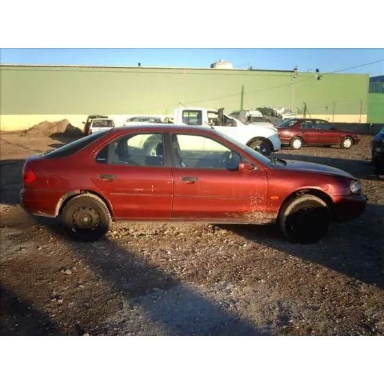 FORD MONDEO BERLINA (GD) '1996 CLX GRANATE