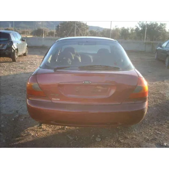 FORD MONDEO BERLINA (GD) '1996 CLX GRANATE