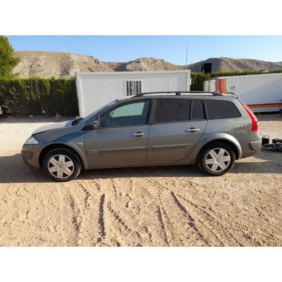 Renault MEGANE II STATION WAGON (KM0/1_) 2005