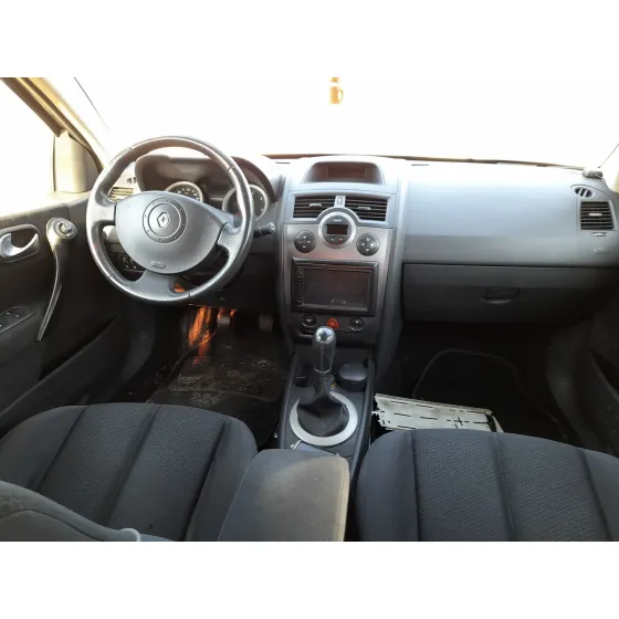 Renault MEGANE II STATION WAGON (KM0/1_) 2005