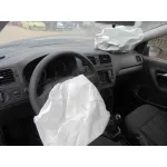 VOLKSWAGEN POLO (6C1) VOLKSWAGEN POLO (6C1) '2016 COMFORTLINE BLUEMOTION GRIS OSCURO 2014