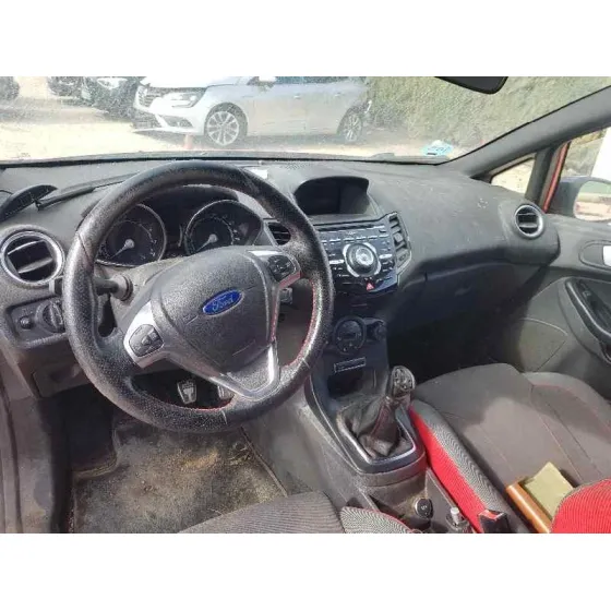 FORD FIESTA (CCN) '2016 GT-LINE ROJO