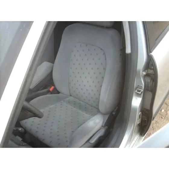 SEAT TOLEDO (1M2) '2001 STELLA GRIS