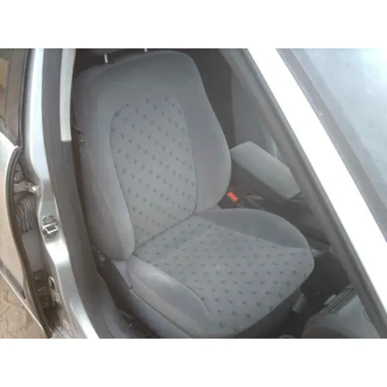 SEAT TOLEDO (1M2) '2001 STELLA GRIS