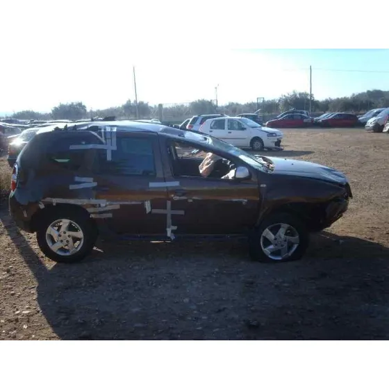 DACIA DUSTER '2011 AMBIANCE 4X2 MARRON