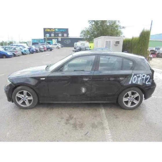 BMW SERIE 1 BERLINA (E81/E87) '2005 120D NEGRO