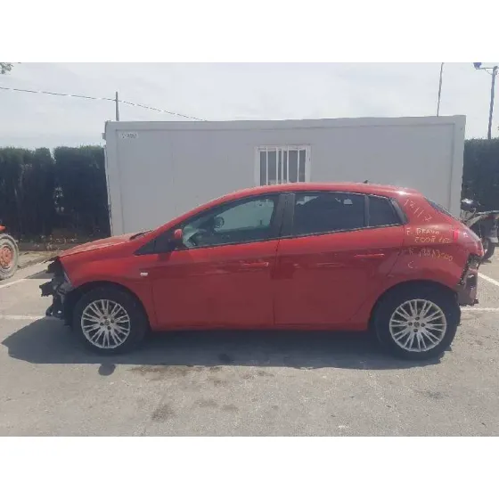 FIAT BRAVO (198) '2009 1.6 16V ACTIVE MULTIJET (77KW) ROJO