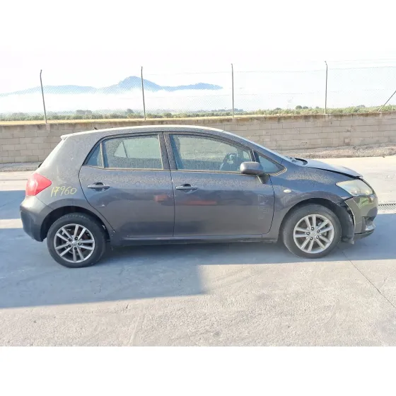 Toyota AURIS (_E15_) 2007