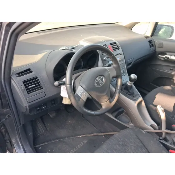 Toyota AURIS (_E15_) 2007