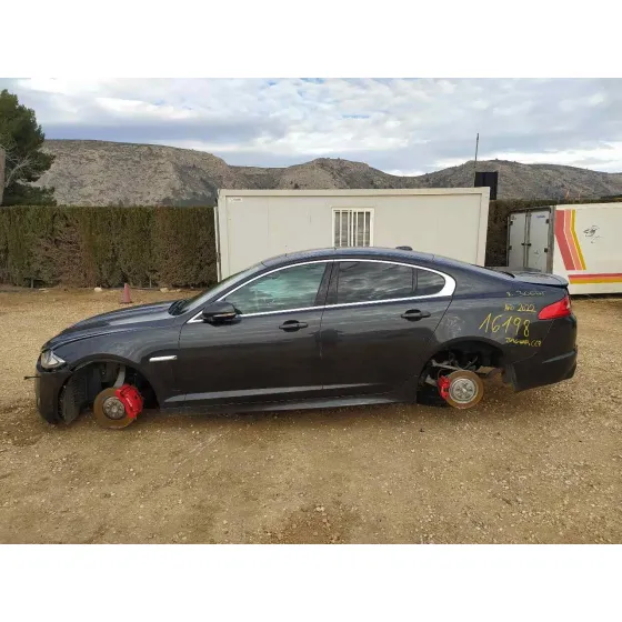 JAGUAR XF '2012 S PACE NEGRO