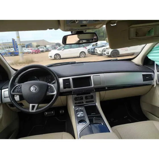 JAGUAR XF '2012 S PACE NEGRO