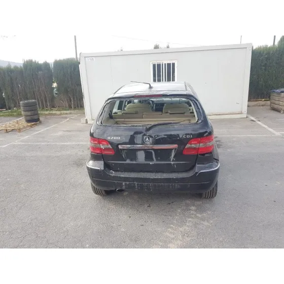MERCEDES CLASE B (W245) '2007 200 CDI (245.208) NEGRO